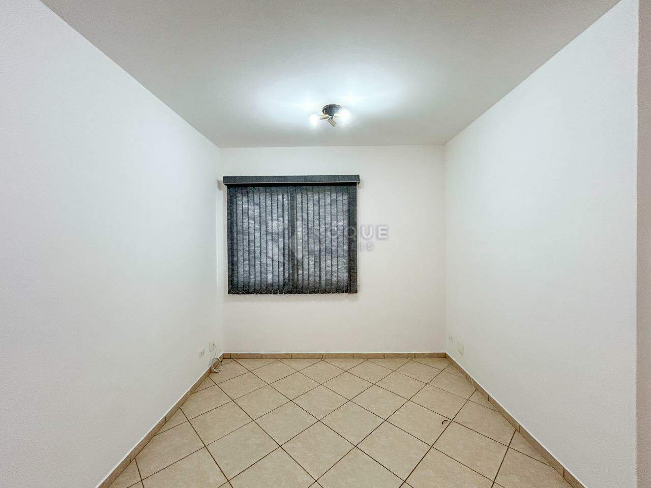 Apartamento para aluguel no bairro Parque Egisto Ragazzo: Sala 