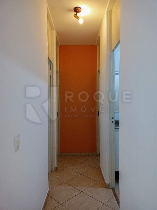 Apartamento para aluguel no bairro Parque Egisto Ragazzo: Hall