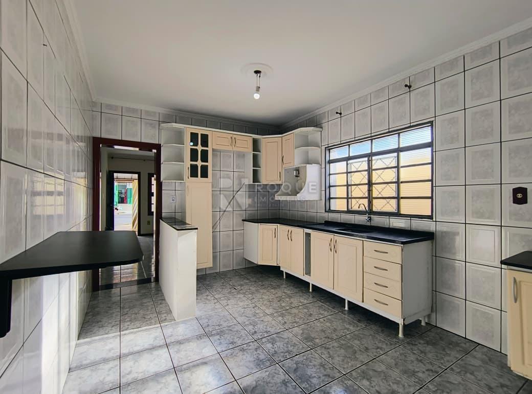 Casa Residencial para aluguel no bairro Jardim das Palmeiras: Cozinha 