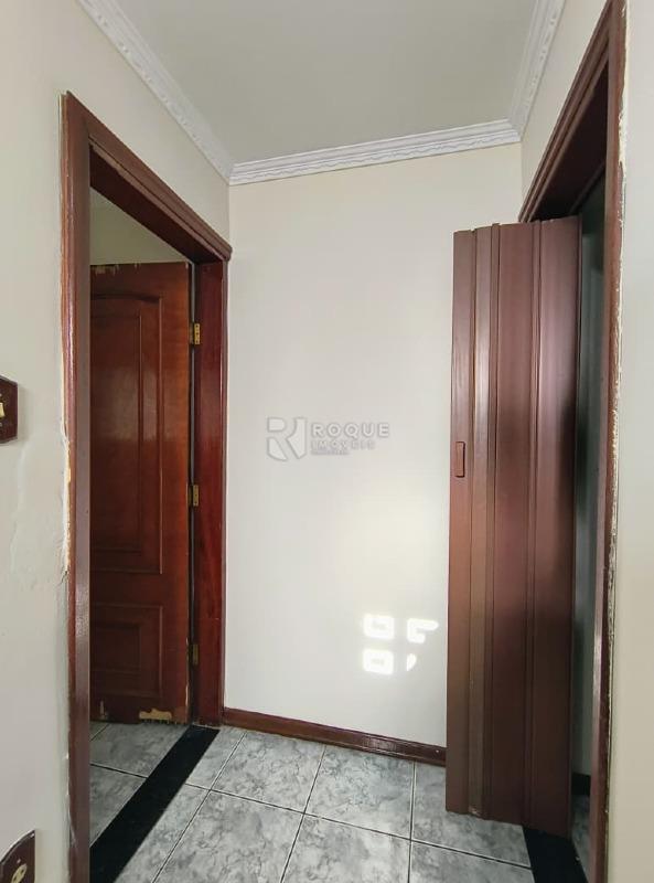 Casa Residencial para aluguel no bairro Jardim das Palmeiras: Hall superior 