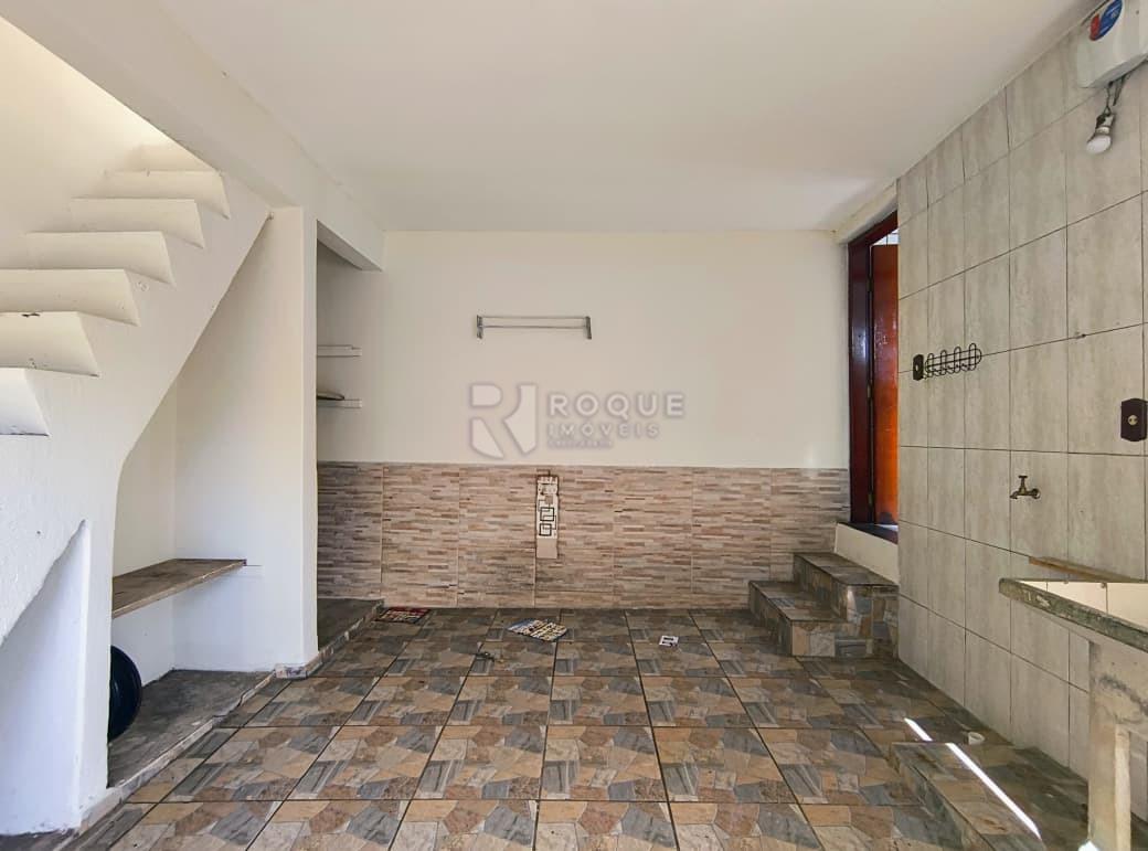 Casa Residencial para aluguel no bairro Jardim das Palmeiras: Garagem