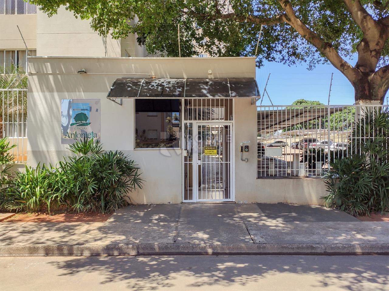 Apartamento para aluguel no bairro Chácaras Antonieta: Fachada 