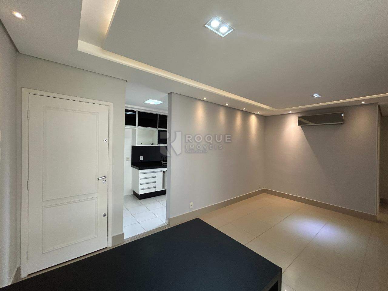 Apartamento para aluguel no bairro Desmembramento Oscar Antonio Breda: Sala 