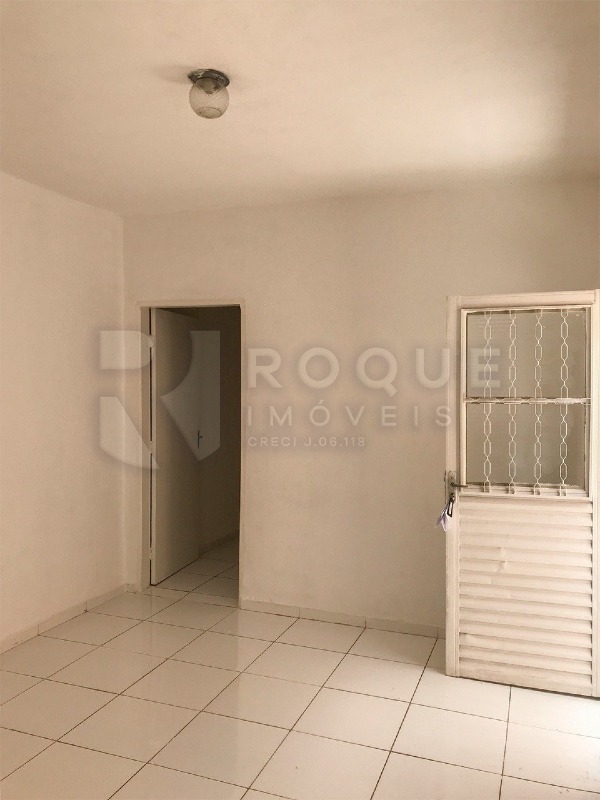 Casa Residencial para aluguel no bairro Jardim Nova Itália: Sala