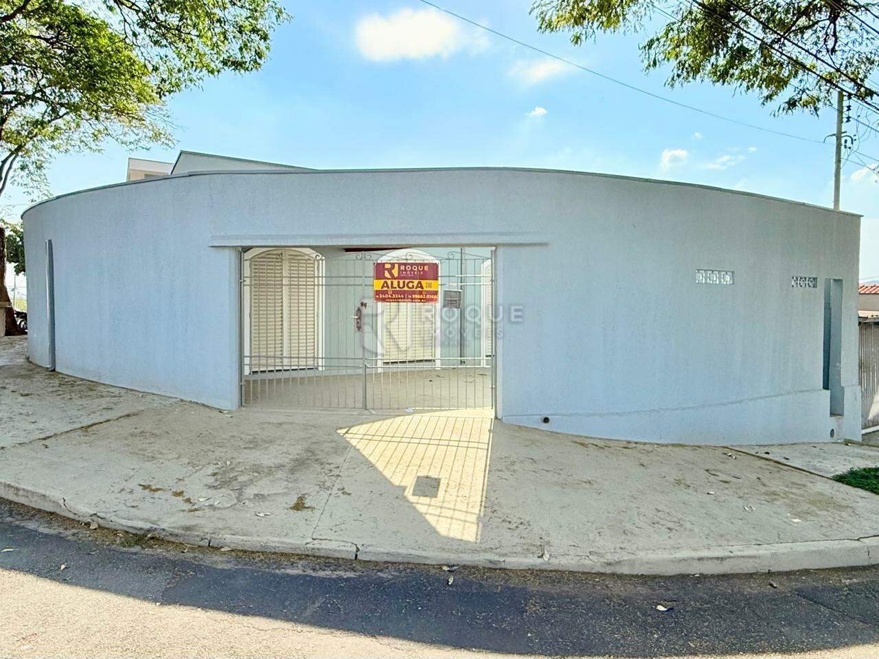 Casa Residencial para aluguel no bairro Jardim Bandeirantes: Fachada