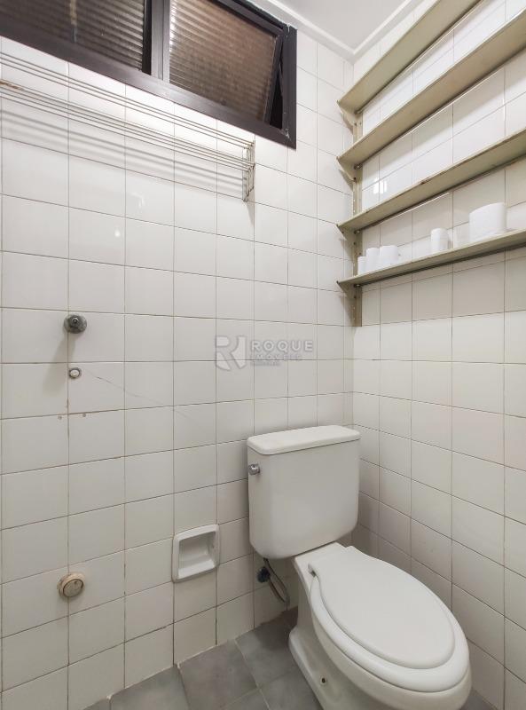 Salas/Conjuntos para aluguel no bairro Centro: WC social 2