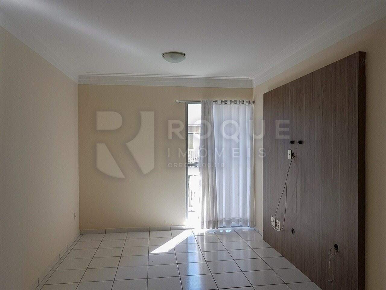 Apartamento para aluguel no bairro Jardim Elite: Sala
