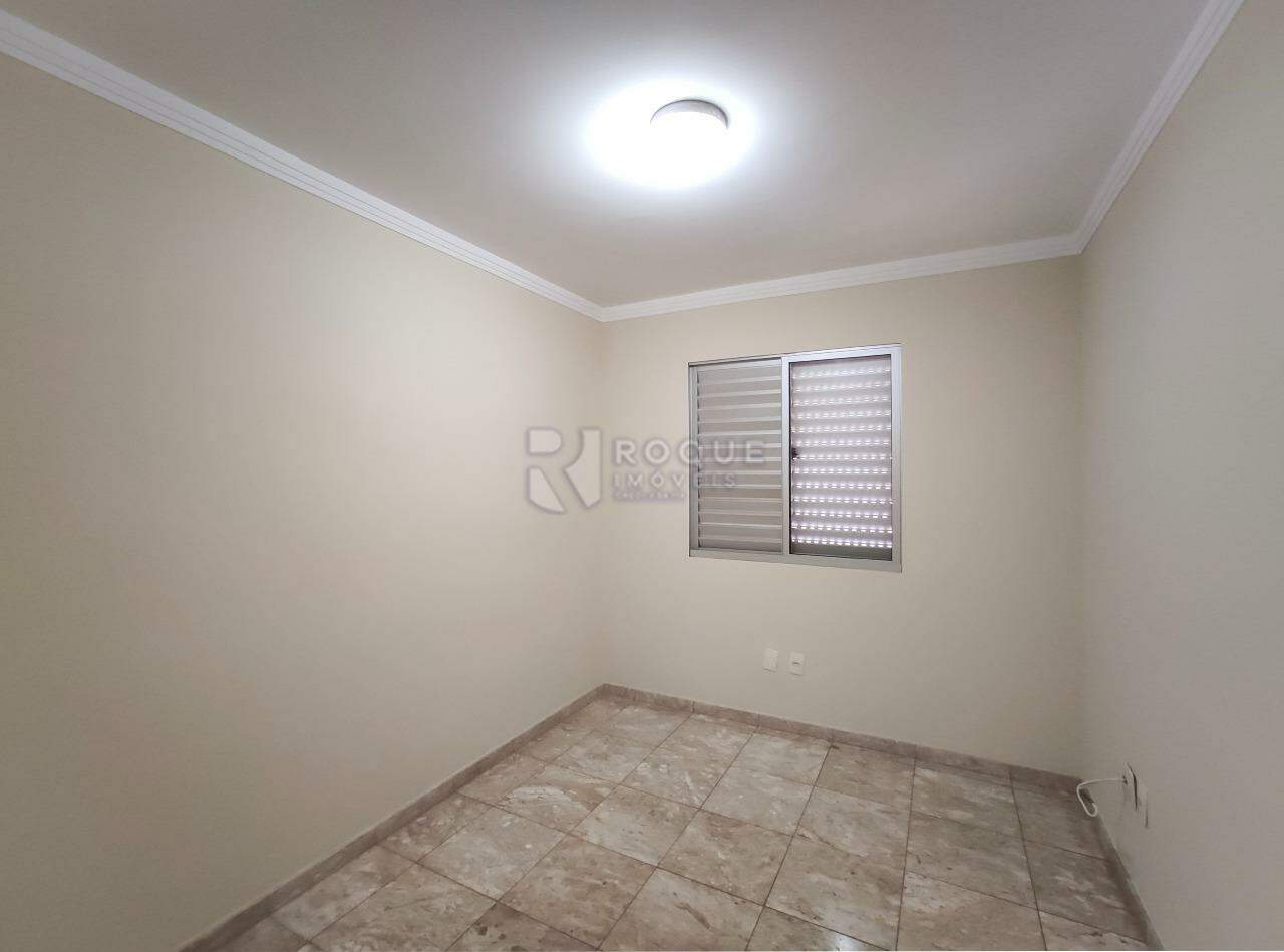 Apartamento para aluguel no bairro Jardim Elite: Dormitório 1