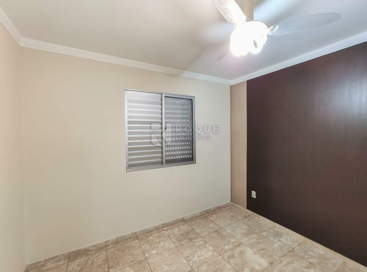 Apartamento para aluguel no bairro Jardim Elite: Dormitório 3