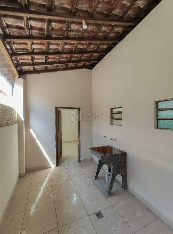 Casa Residencial para aluguel no bairro Jardim Morro Azul: Área de serviço 