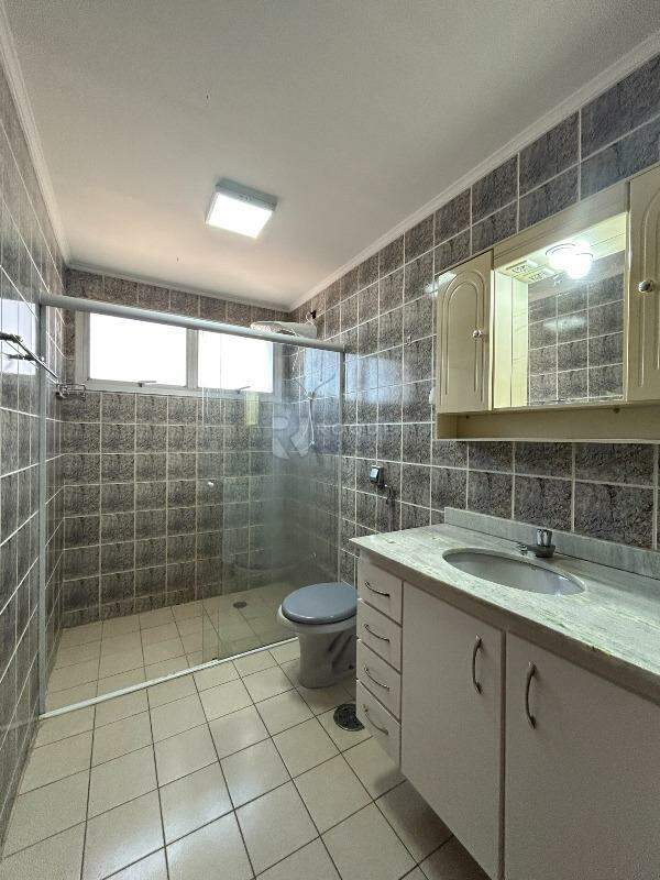 Apartamento para aluguel no bairro Centro: WC social 1