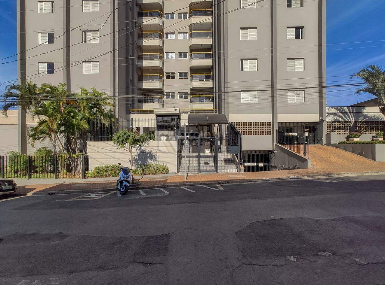 Apartamento para aluguel no bairro Centro: Fachada 