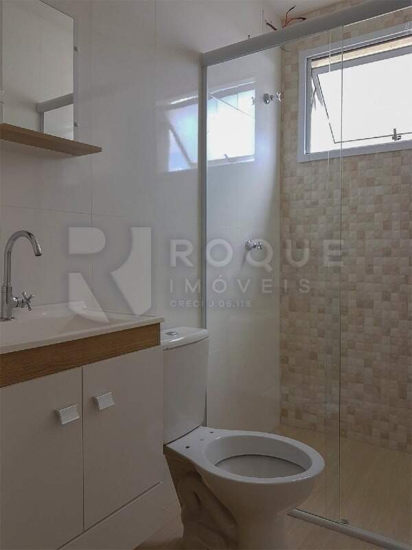 Apartamento para aluguel no bairro Residencial Rubi: WC social