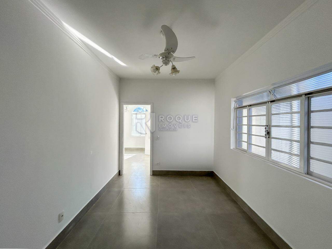 Casa Residencial para aluguel no bairro Jardim das Laranjeiras: Copa