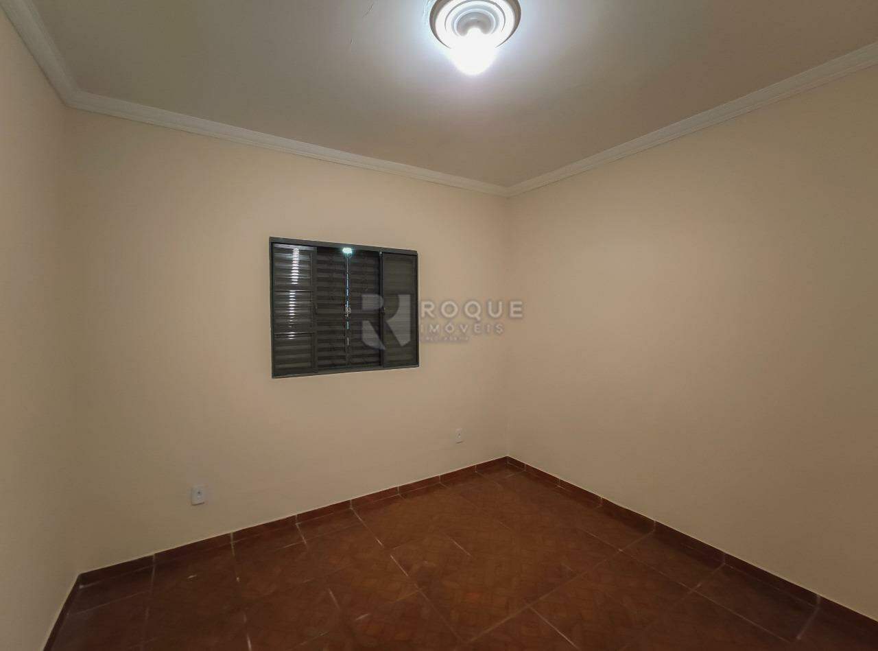 Casa Residencial para aluguel no bairro Jardim São Lourenço: Dormitório 2