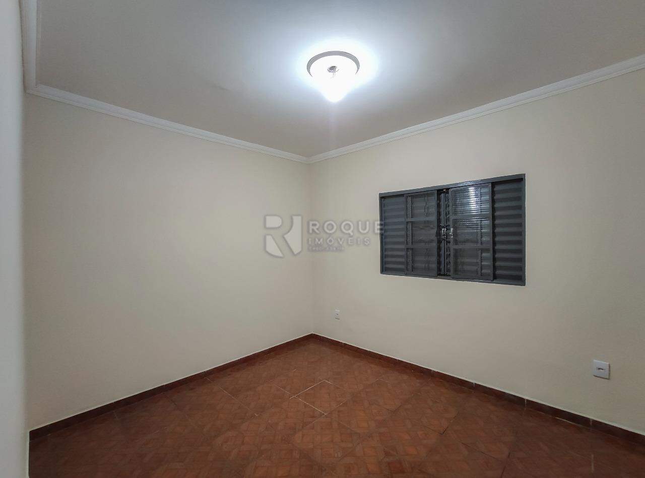 Casa Residencial para aluguel no bairro Jardim São Lourenço: Dormitório 1