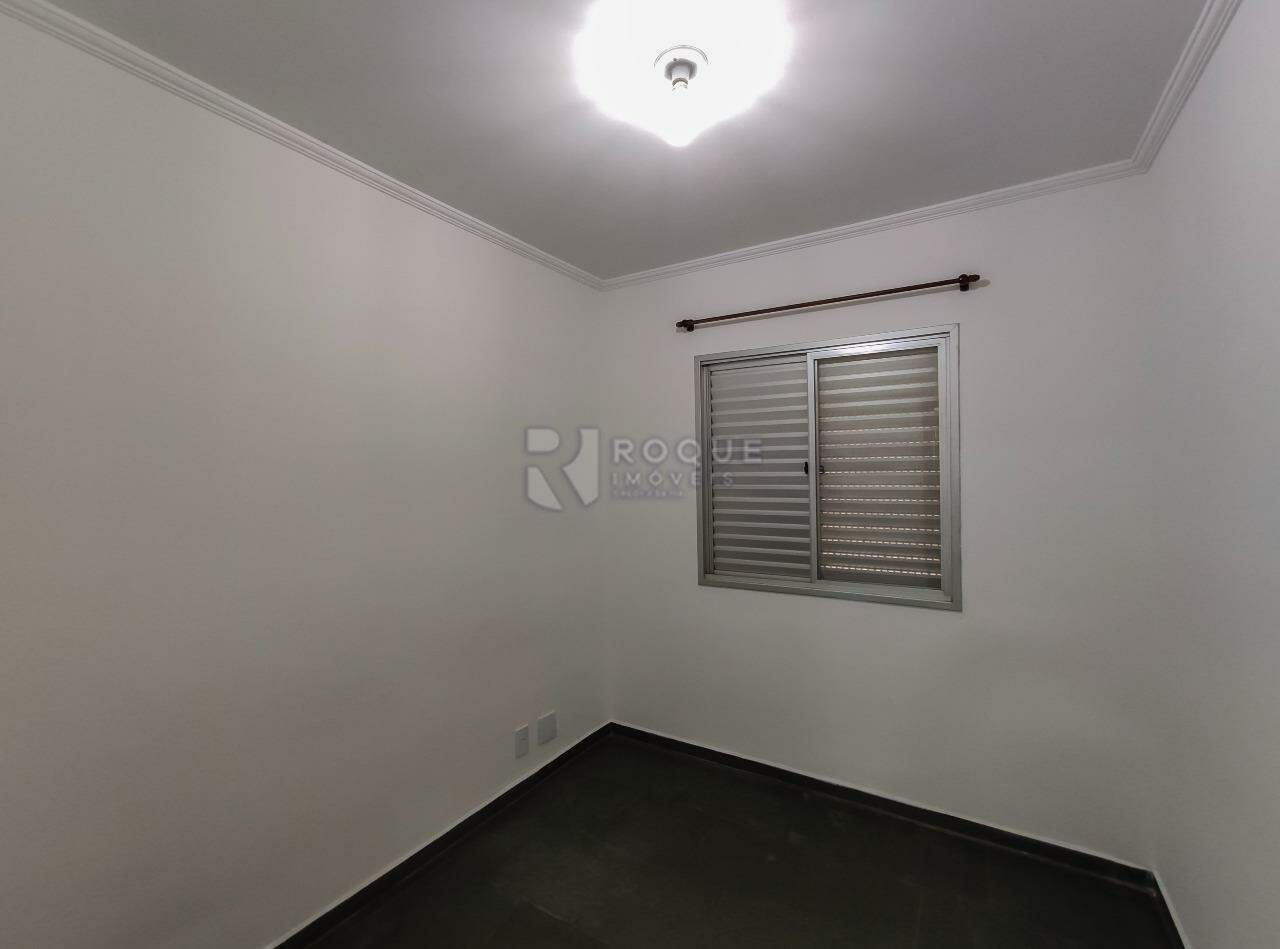 Apartamento para aluguel no bairro Jardim Rosa Marrafon Lucas: Dormitório 3