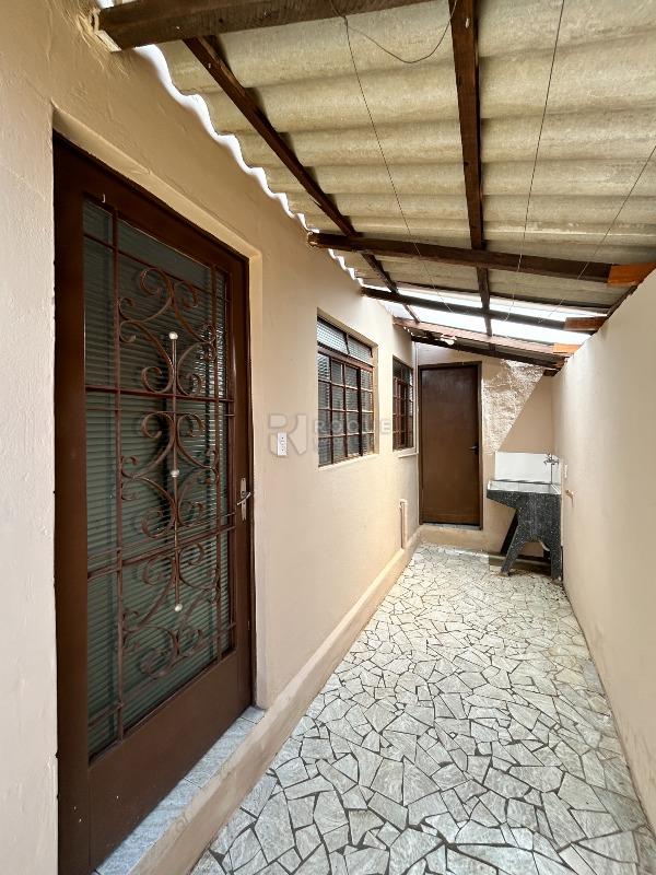 Casa Residencial para aluguel no bairro Jardim Santo André: Rancho / área de serviço 