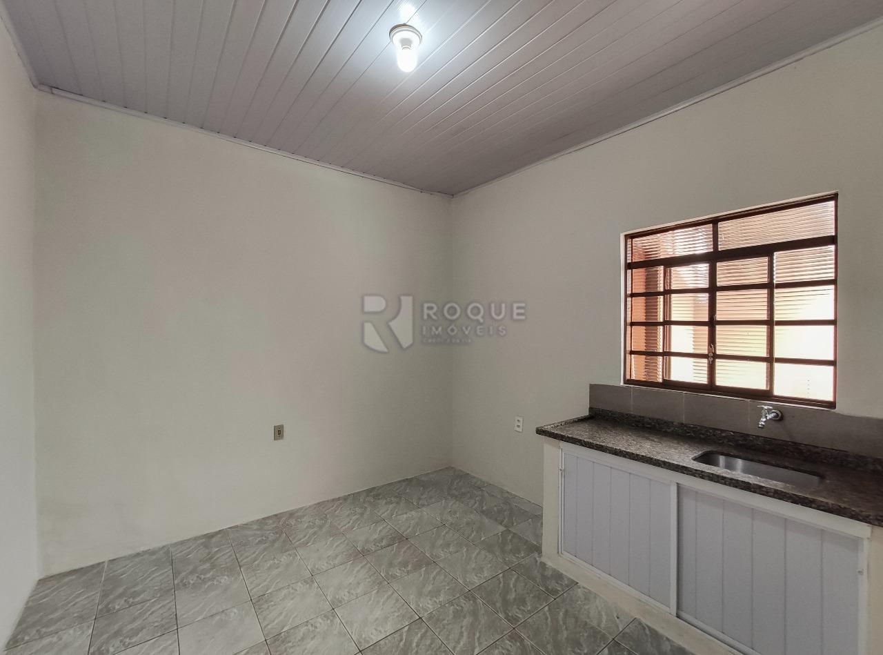 Casa Residencial para aluguel no bairro Jardim Santo André: Cozinha 