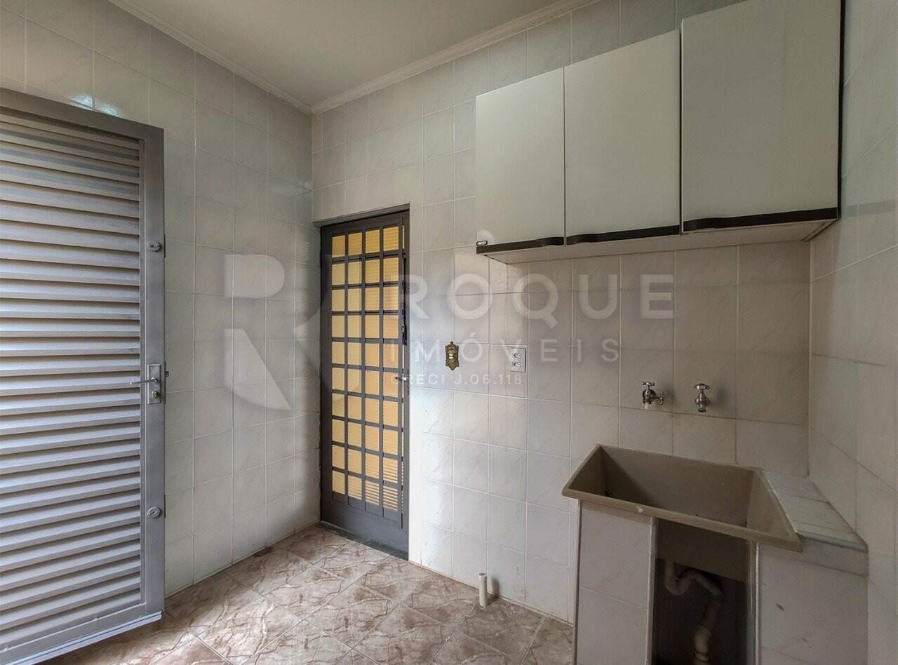 Casa Residencial para aluguel no bairro Parque Residencial Stahlberg: Área de serviço