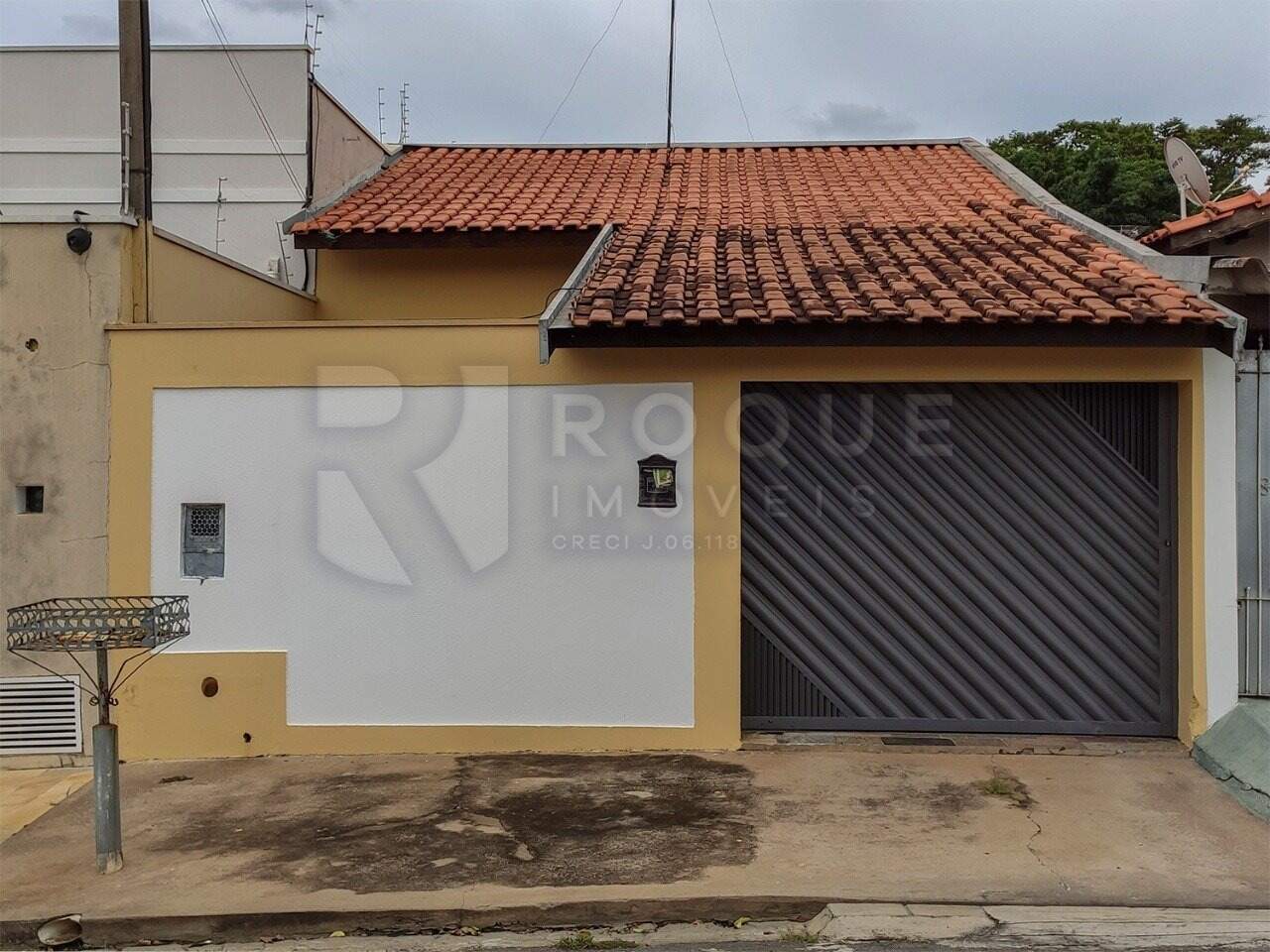 Casa Residencial para aluguel no bairro Parque Residencial Stahlberg: Fachada 