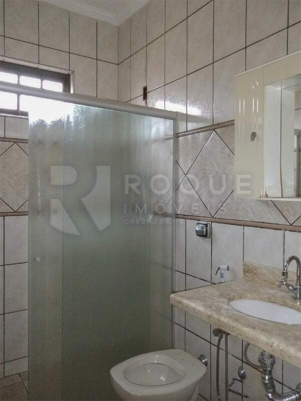 Casa Residencial para aluguel no bairro Parque Residencial Anavec: WC 