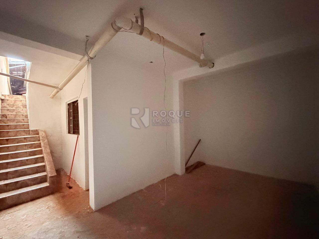 Casa Residencial para aluguel no bairro Parque Residencial Anavec: Piso inferior