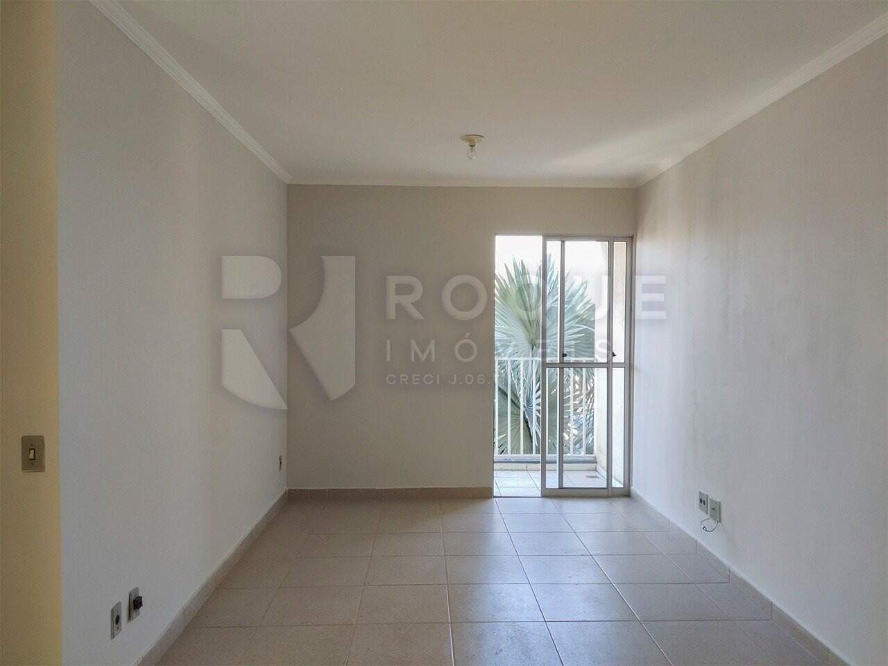 Apartamento para aluguel no bairro Jardim Senador Vergueiro: Sala 