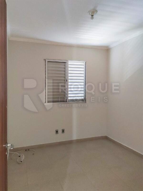 Apartamento para aluguel no bairro Jardim Senador Vergueiro: Dormitório 3