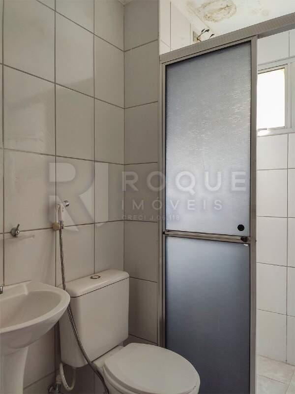 Apartamento para aluguel no bairro Jardim Senador Vergueiro: WC 