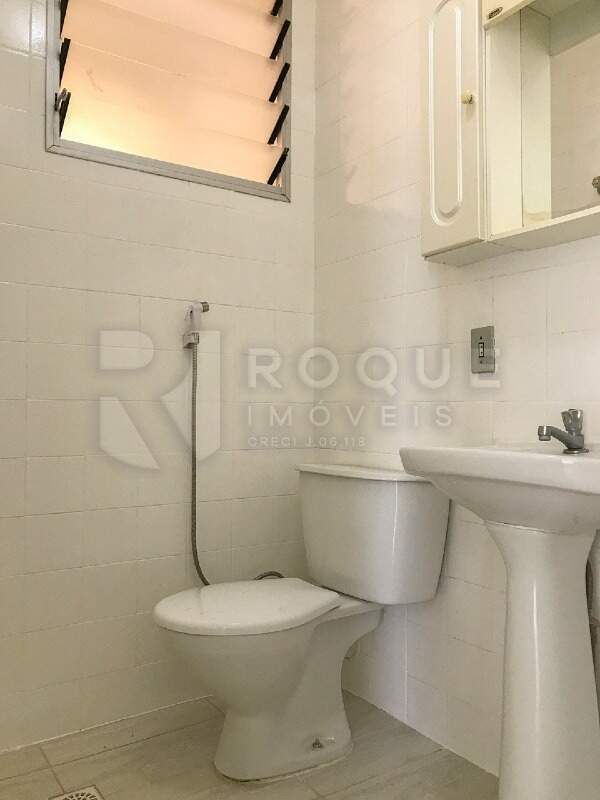 Apartamento para aluguel no bairro Parque Egisto Ragazzo: WC