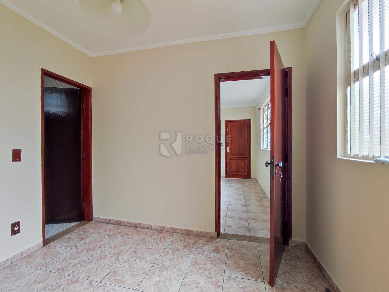 Casa Residencial para aluguel no bairro Vila Claudia: Suíte 02