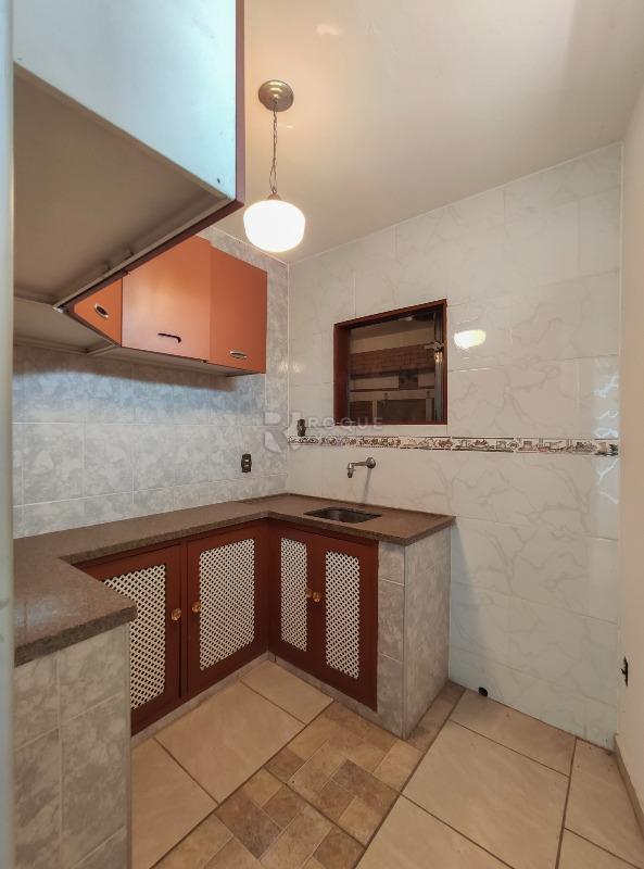 Casa Residencial para aluguel no bairro Jardim Mercedes: Cozinha salão
