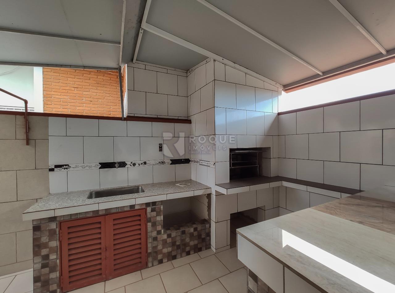 Casa Residencial para aluguel no bairro Jardim Mercedes: Churrasqueira terraço 