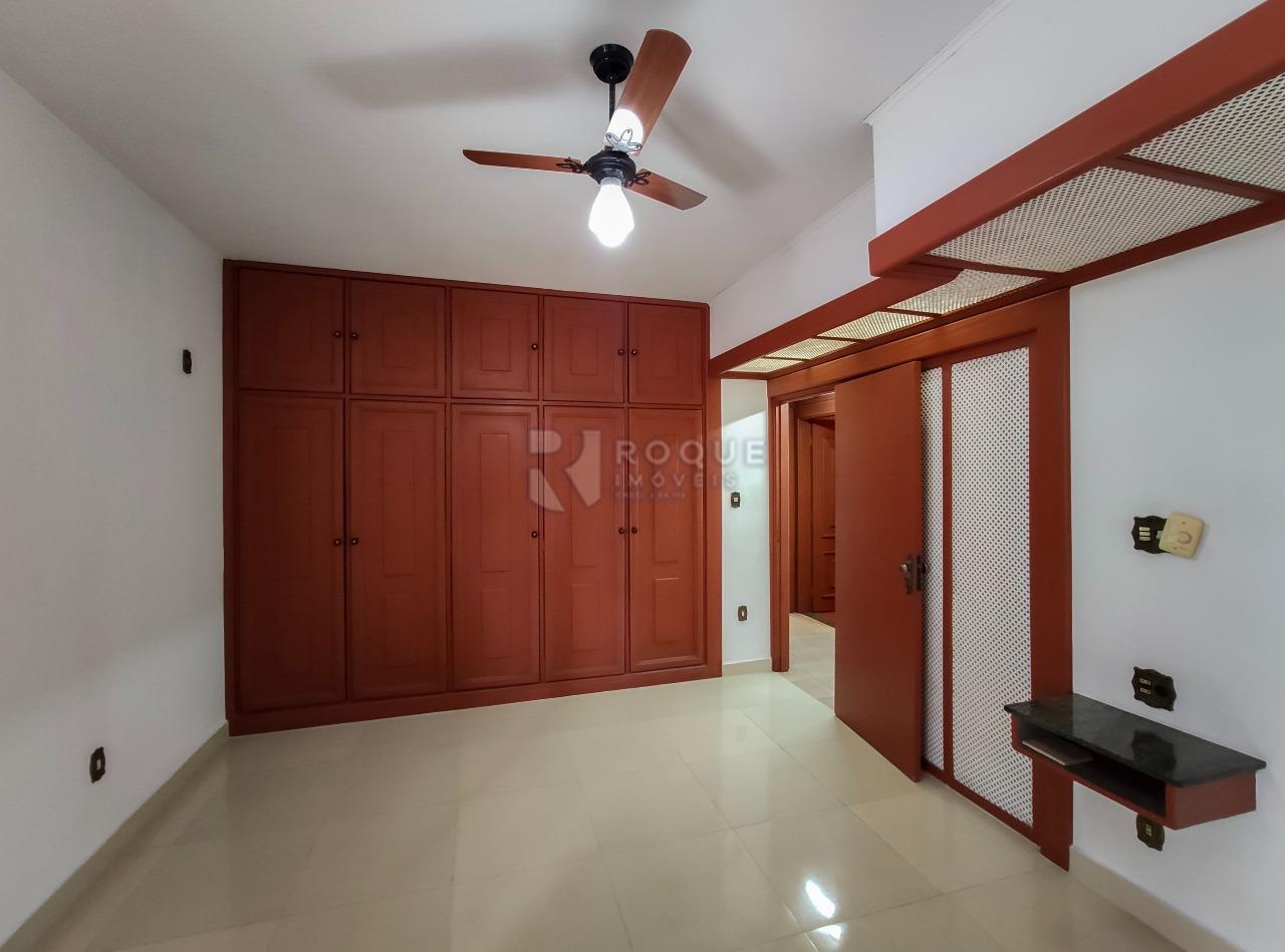 Casa Residencial para aluguel no bairro Jardim Mercedes: Dormitório 3