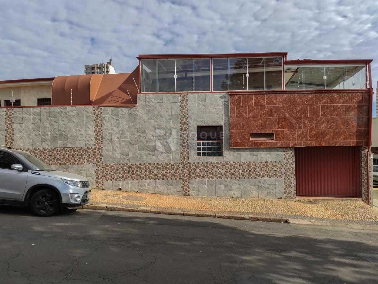 Casa Residencial para aluguel no bairro Jardim Mercedes: Fachada lateral 