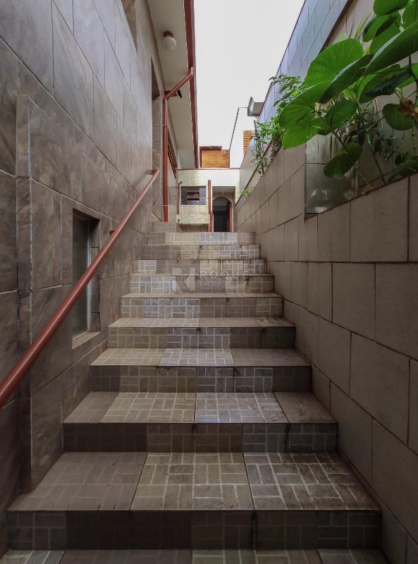 Casa Residencial para aluguel no bairro Jardim Mercedes: Corredor 