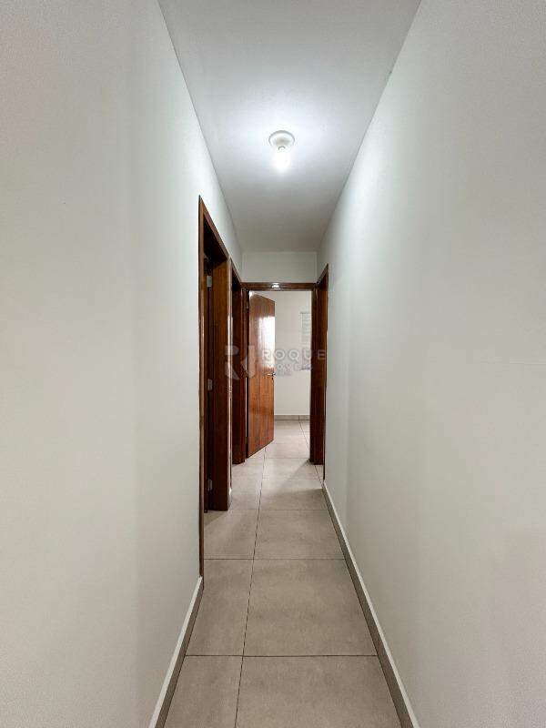 Apartamento para aluguel no bairro Jardim Elite: Hall