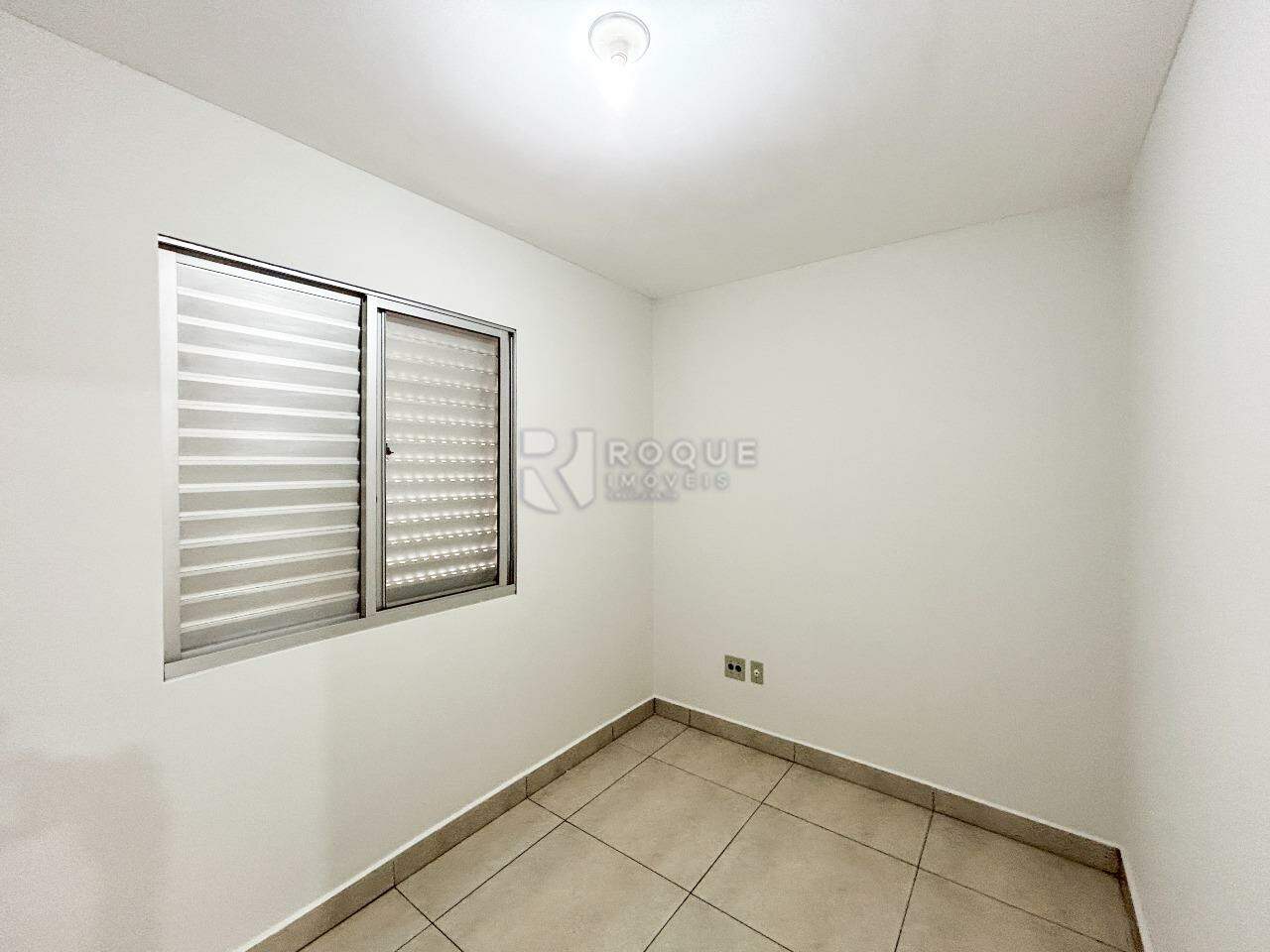 Apartamento para aluguel no bairro Jardim Elite: Dormitório 1
