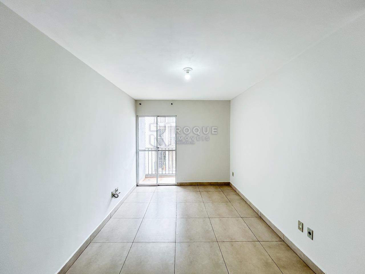 Apartamento para aluguel no bairro Jardim Elite: Sala