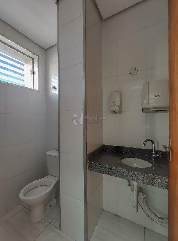 Salas/Conjuntos para aluguel no bairro Centro: WC da sala 