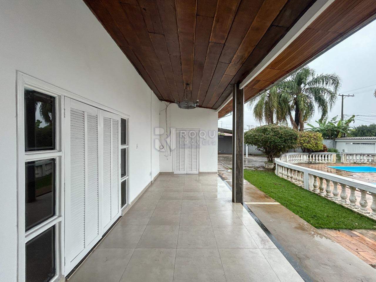 Casa Residencial para aluguel no bairro Jardim Caieira: Varanda
