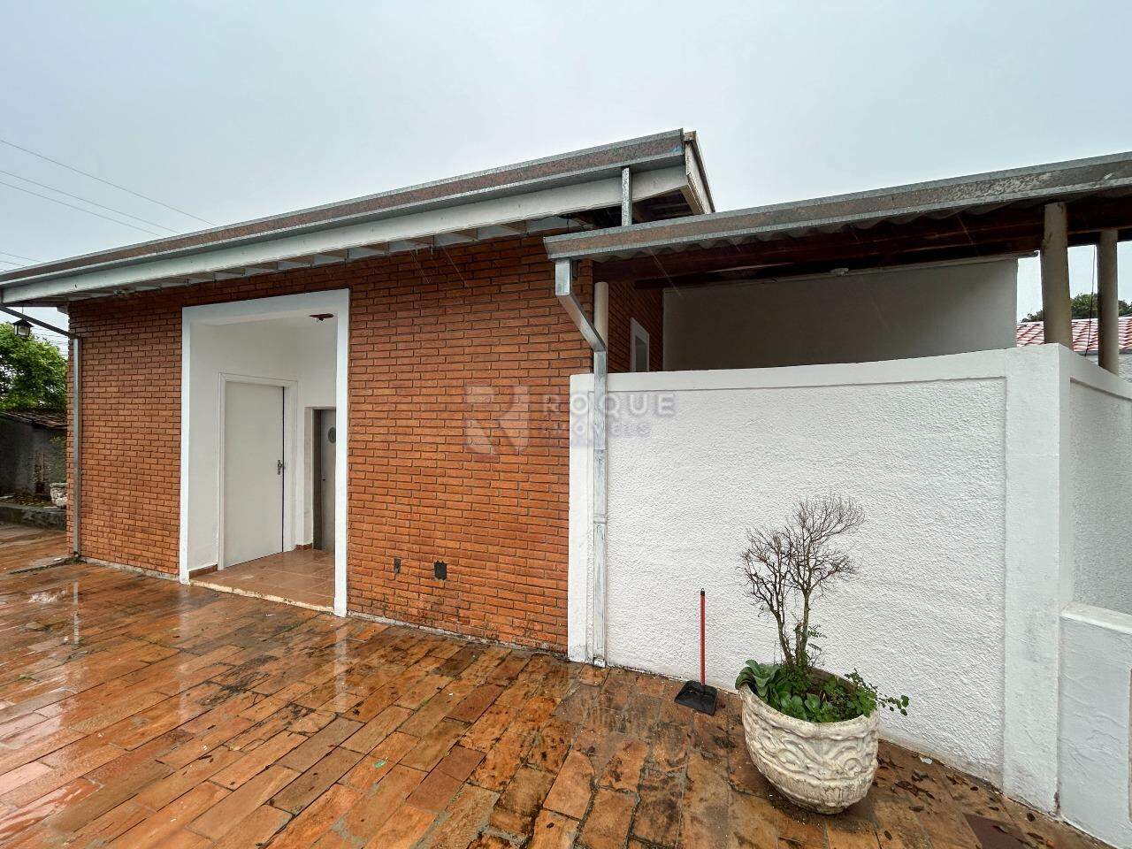 Casa Residencial para aluguel no bairro Jardim Caieira: Área externa 