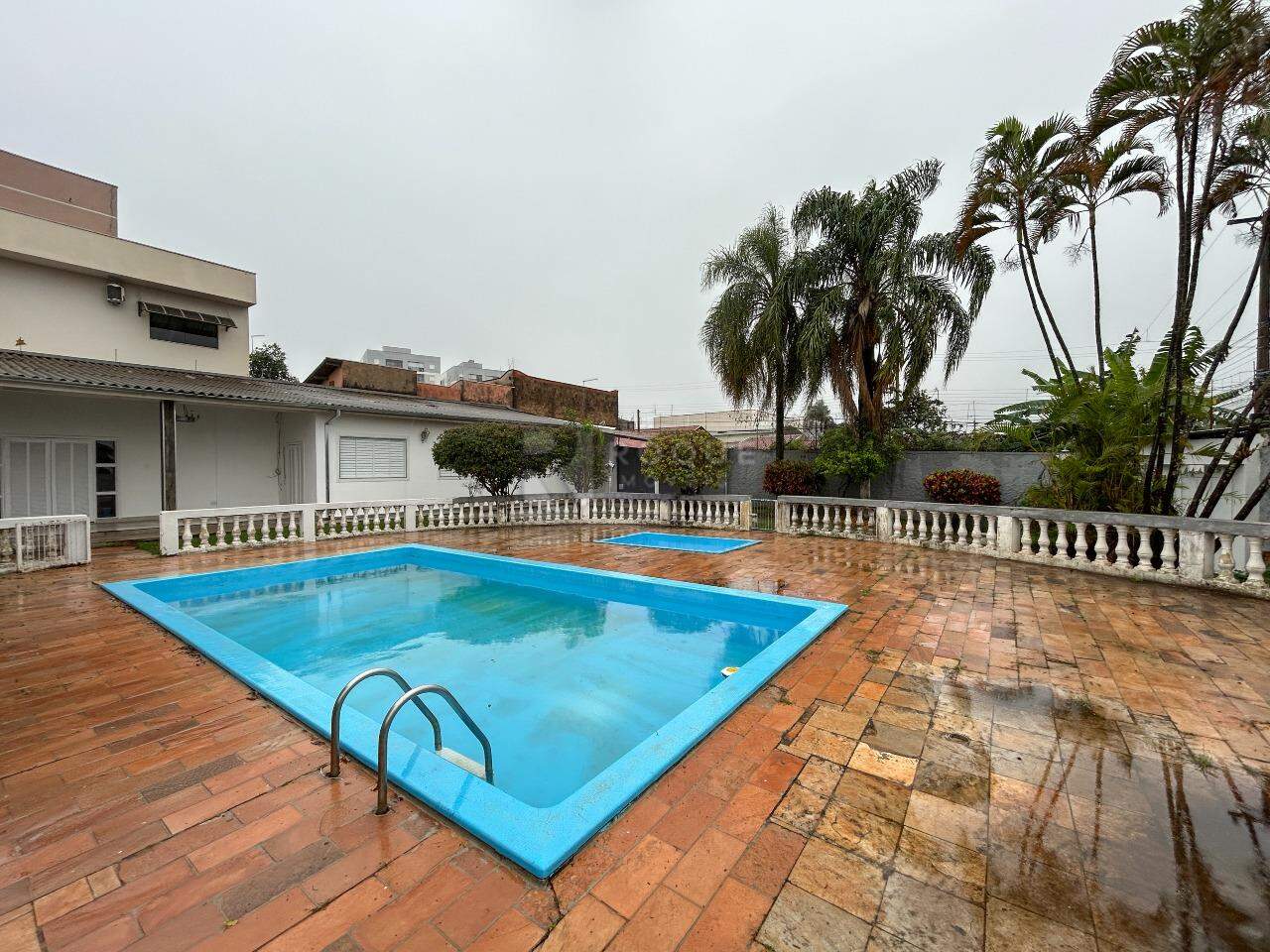 Casa Residencial para aluguel no bairro Jardim Caieira: Piscina 