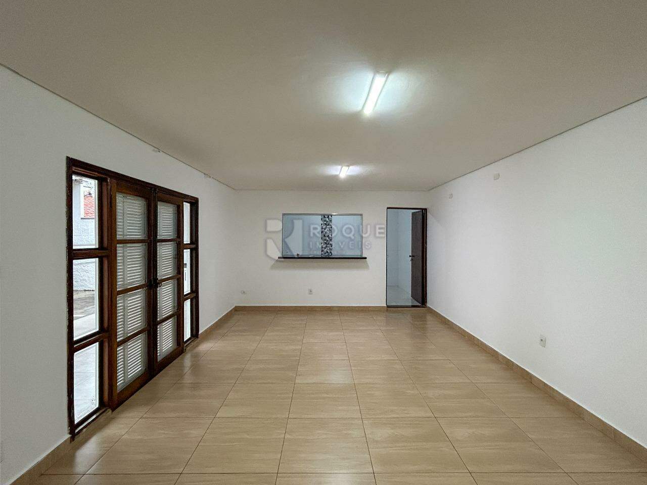 Casa Residencial para aluguel no bairro Jardim Caieira: Sala 