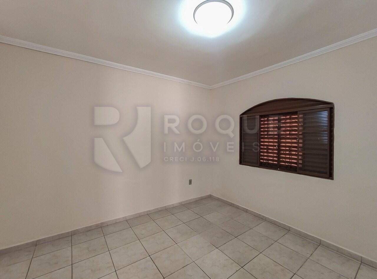 Casa Residencial para aluguel no bairro Jardim Nova Itália: Dormitório 01