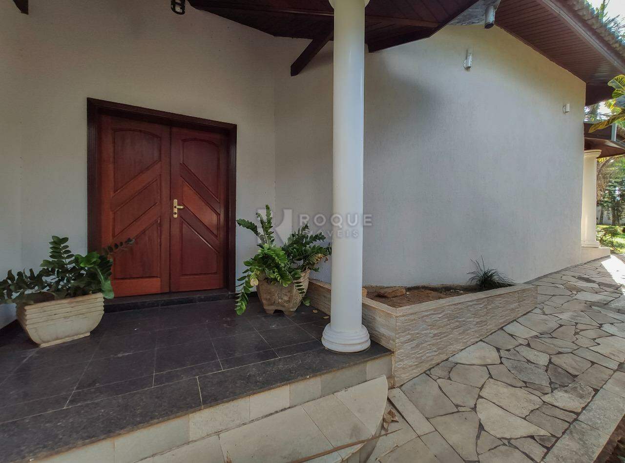 Casa em condomínio para aluguel no bairro Jardim Colonial: Acesso 