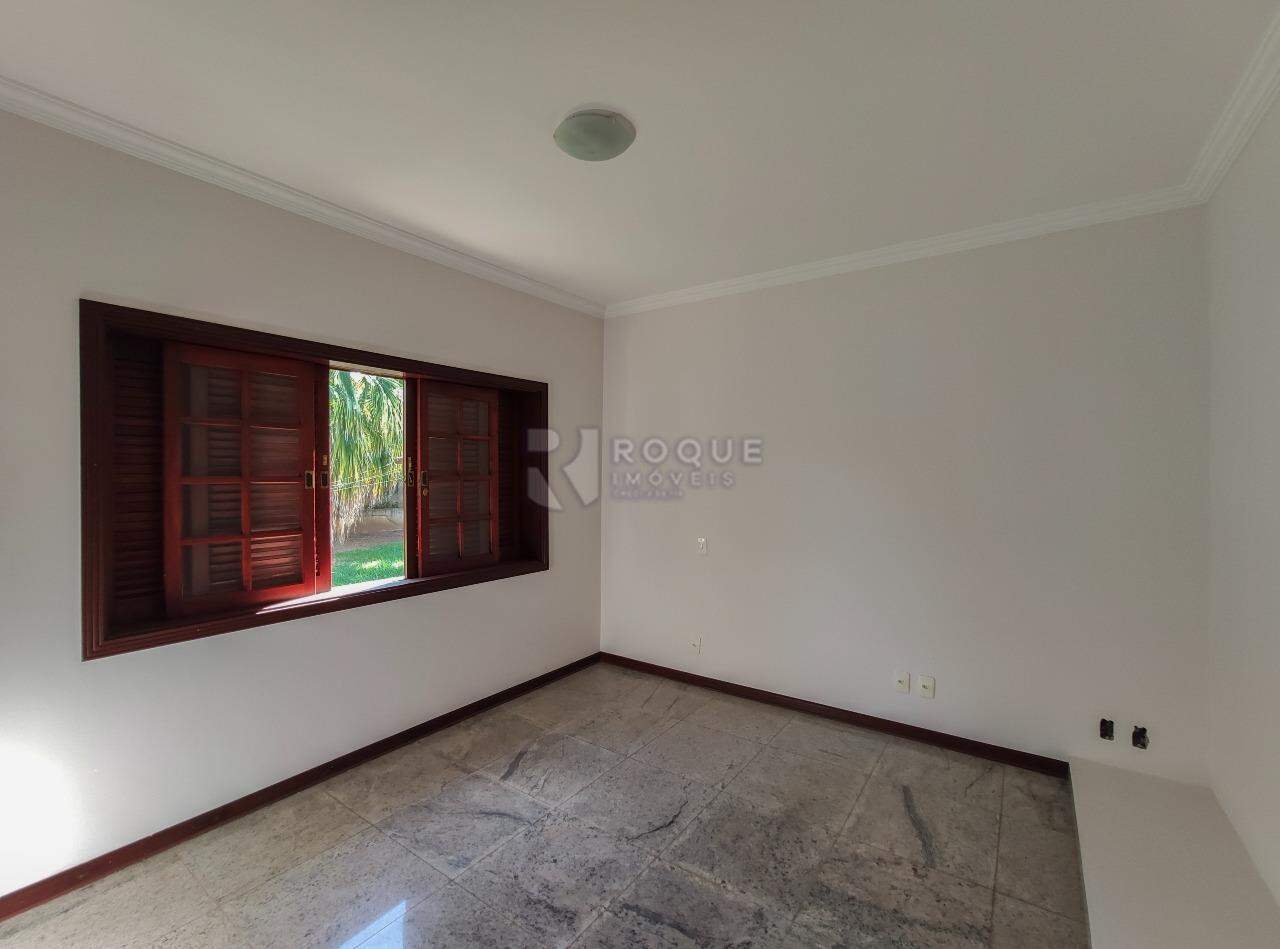 Casa em condomínio para aluguel no bairro Jardim Colonial: Suíte 4