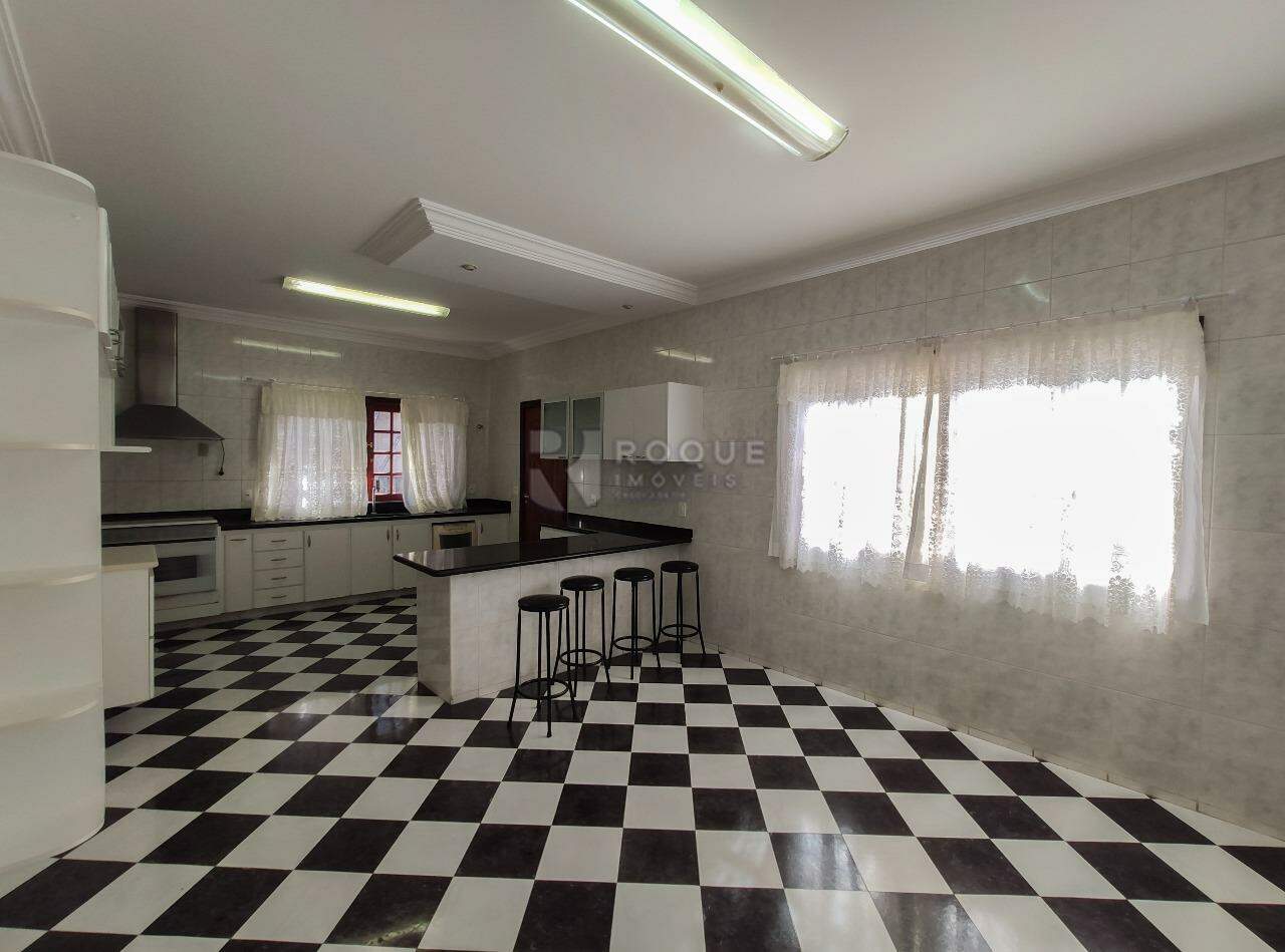 Casa em condomínio para aluguel no bairro Jardim Colonial: Copa 