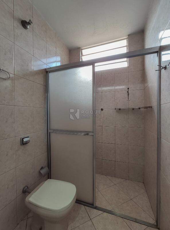 Casa Residencial para aluguel no bairro Jardim São Paulo: WC social 